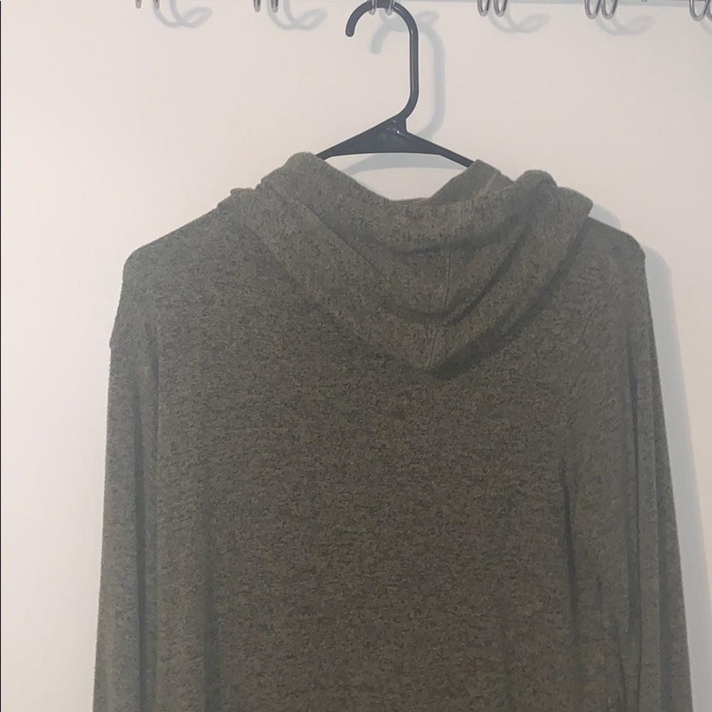 Sweatshirt - Picture 3 of 4